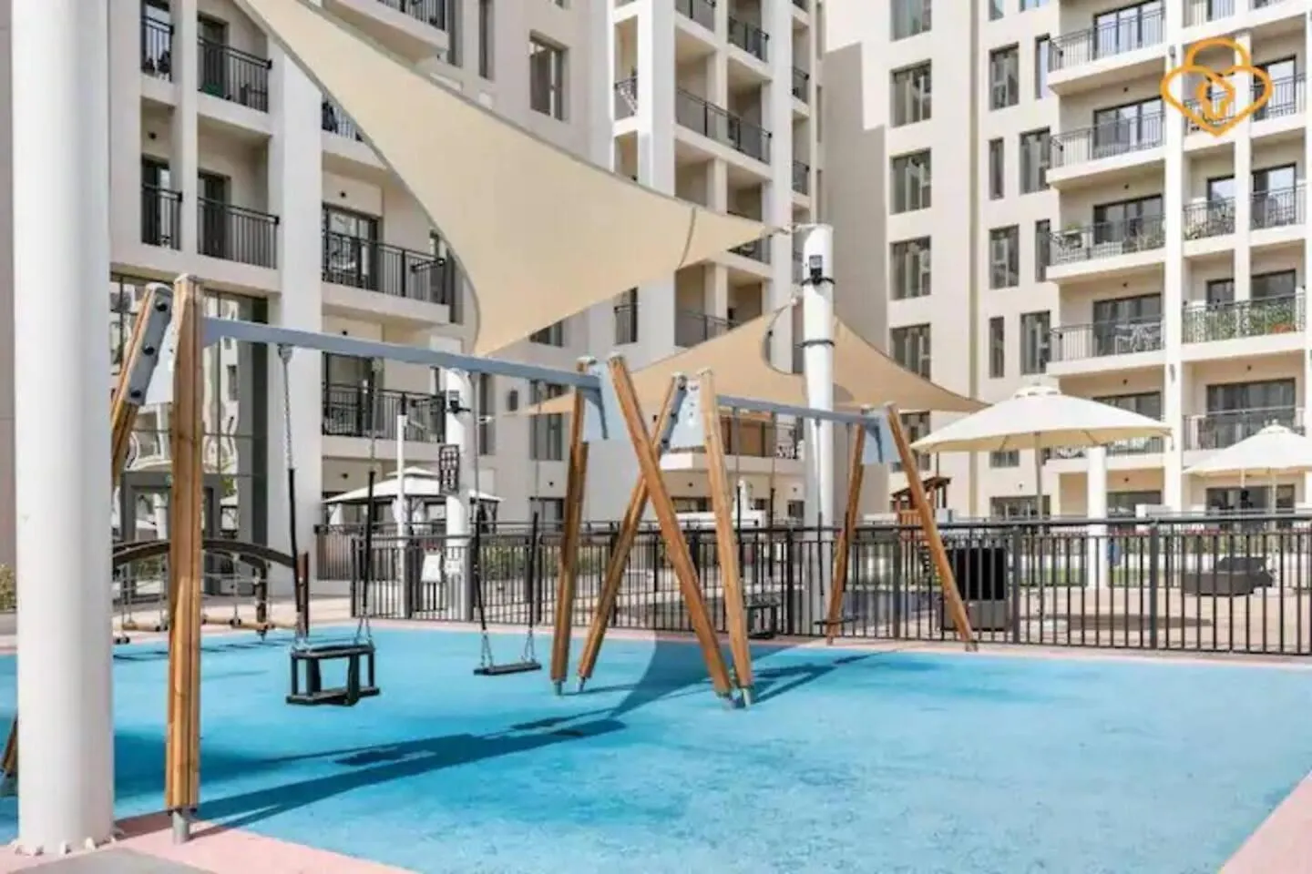 Lägenhet Beautiful Studio - Town Square Dubai Förenade Arabemiraten